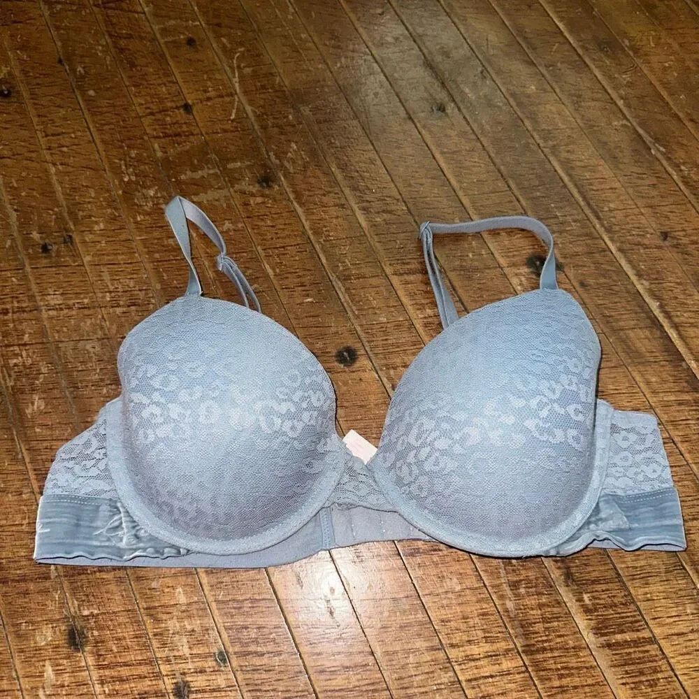 Victorias Secret Wear Everywhere t-shirt cheetah light blue 36C bra